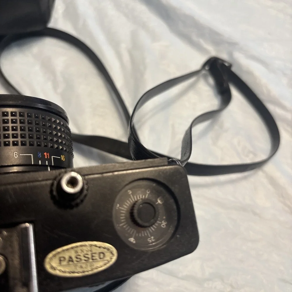 Windsor WX-3 35mm Film Camera w/ 50mm Lens – VTG  Japan – Cracked Untested Parts